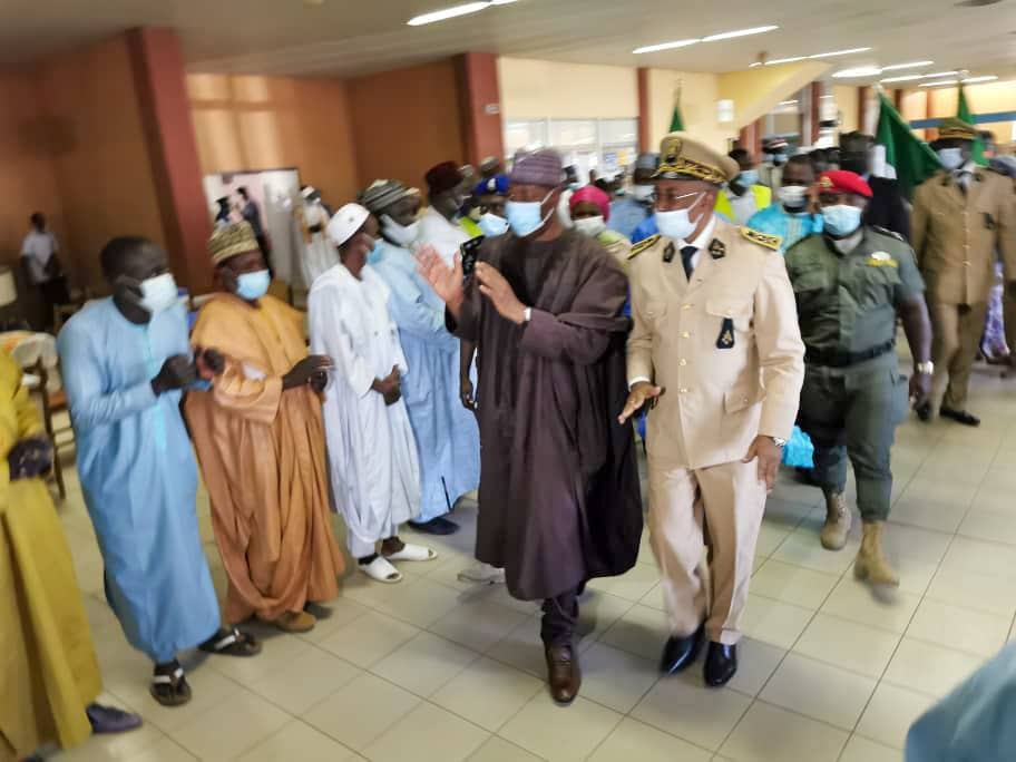 Governor Zulum visits Cameroon for repatriation of 9,800 refugees in first phase